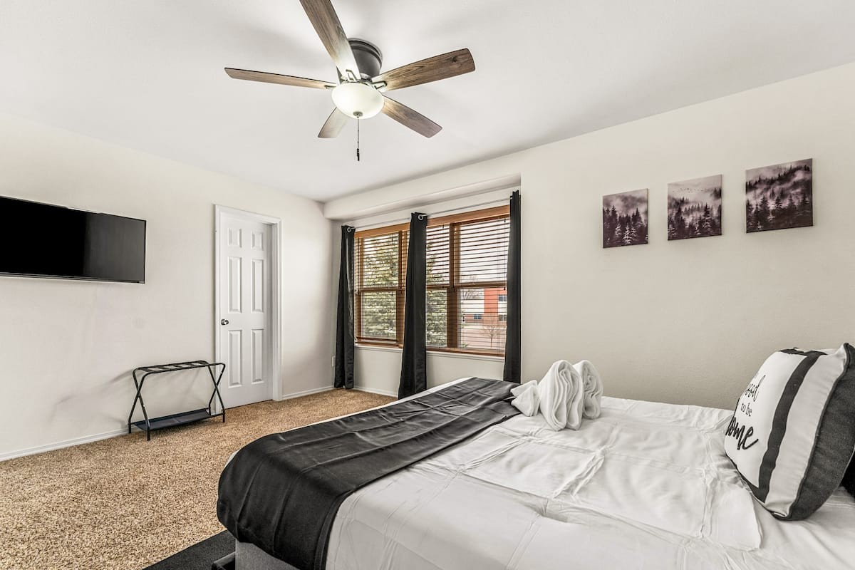 Monterey — Bedroom